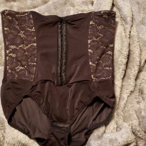 Waist Nipping Firm Control Briefs